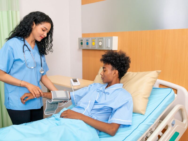 Health care assistant jobs in Canada with visa sponsorship